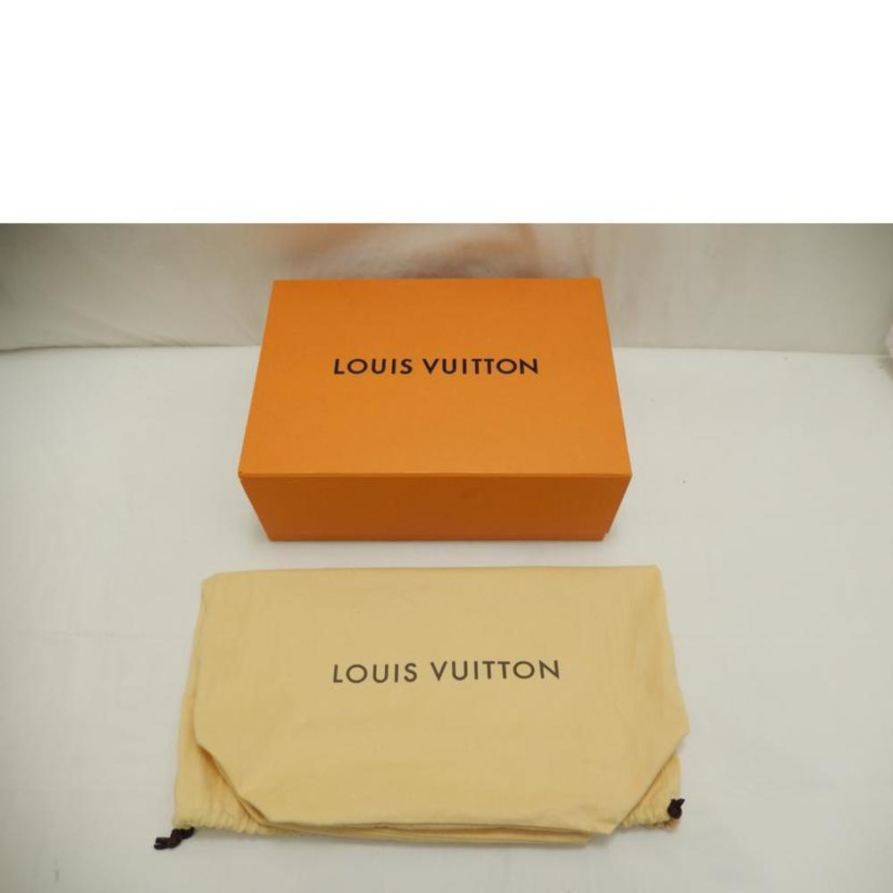 Louis Vuitton Eclipse Monogram Bum Bag Black - image 6